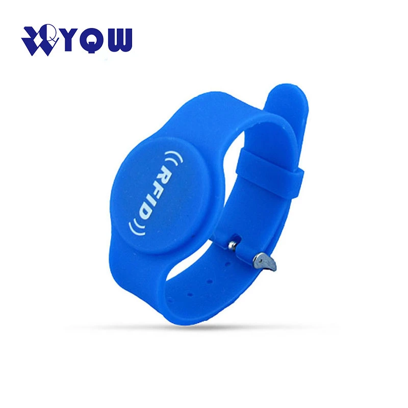 OEM Colorful Passive RFID NFC Wrist Band Waterproof 13.56MHz Silicone Rubber Wristband